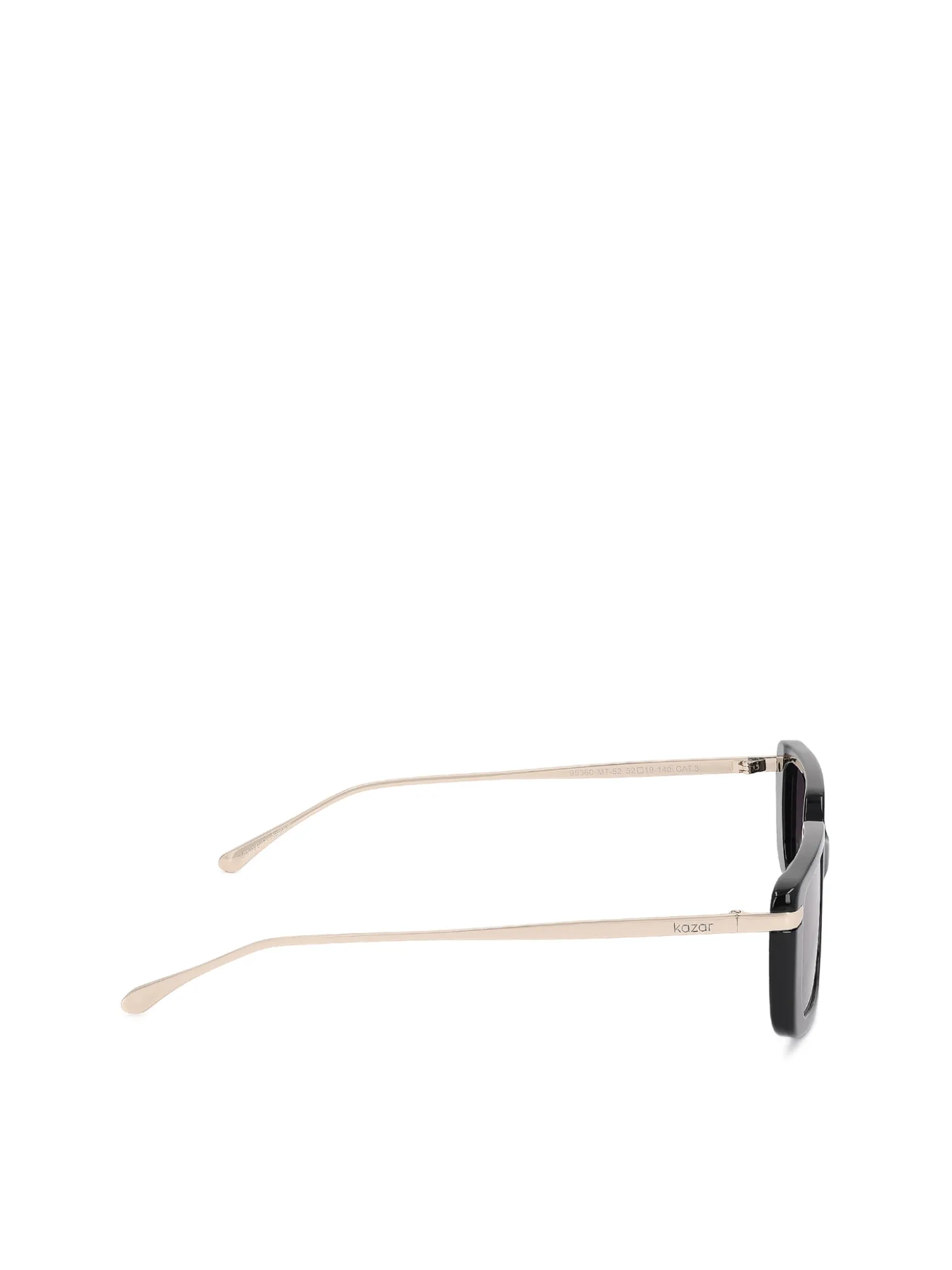 Prostokątne okulary w czerni z metalowymi zausznikami