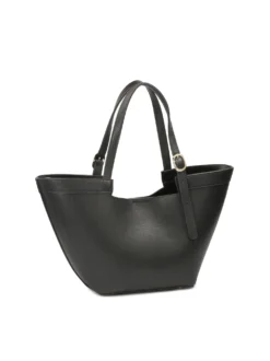 Skórzana torebka na ramię trapez