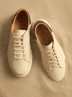 Skórzane męskie buty z perforacją