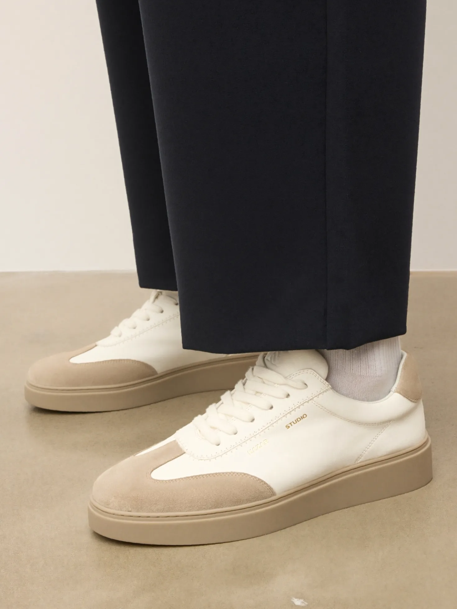 Sneakersy męskie z zamszu i skóry naturalnej