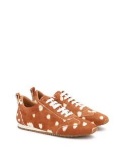 Sneakersy z włosiem w zwierzęcy wzór