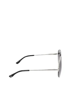 Srebrne okulary przeciwsłoneczne w metalowej oprawie