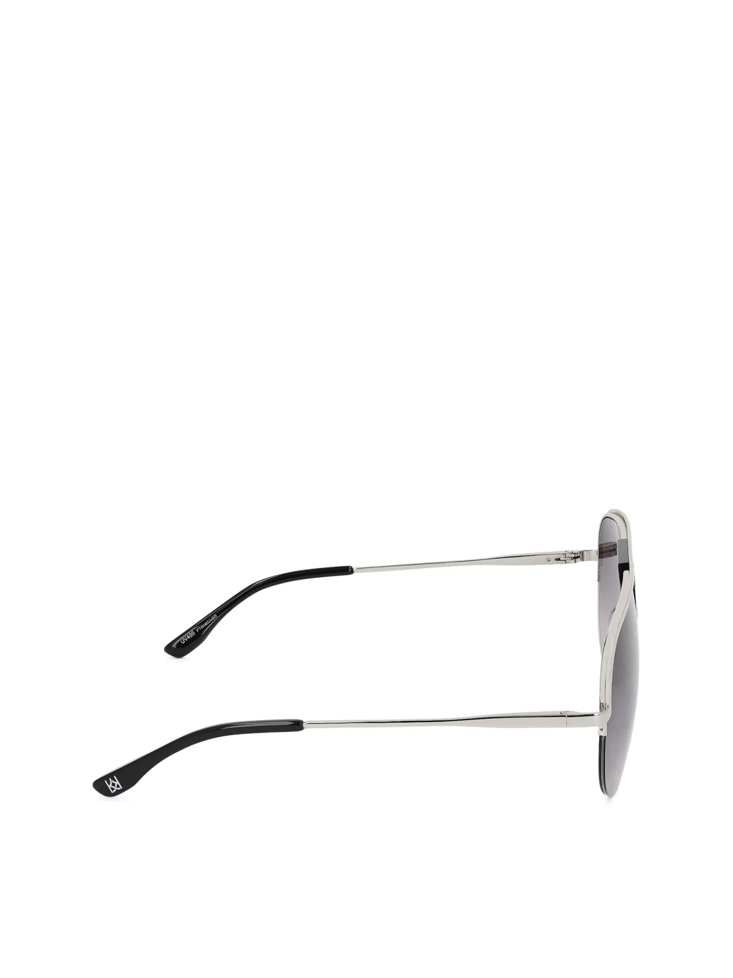 Srebrne okulary przeciwsłoneczne w metalowej oprawie