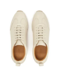 Sznurowane sneakersy w kolorze off white
