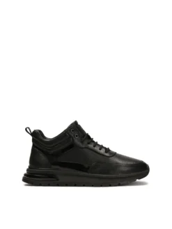 Sznurowane sneakersy ze sportową podeszwą