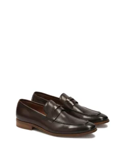 Wizytowe brązowe loafersy z cieniowaną cholewką