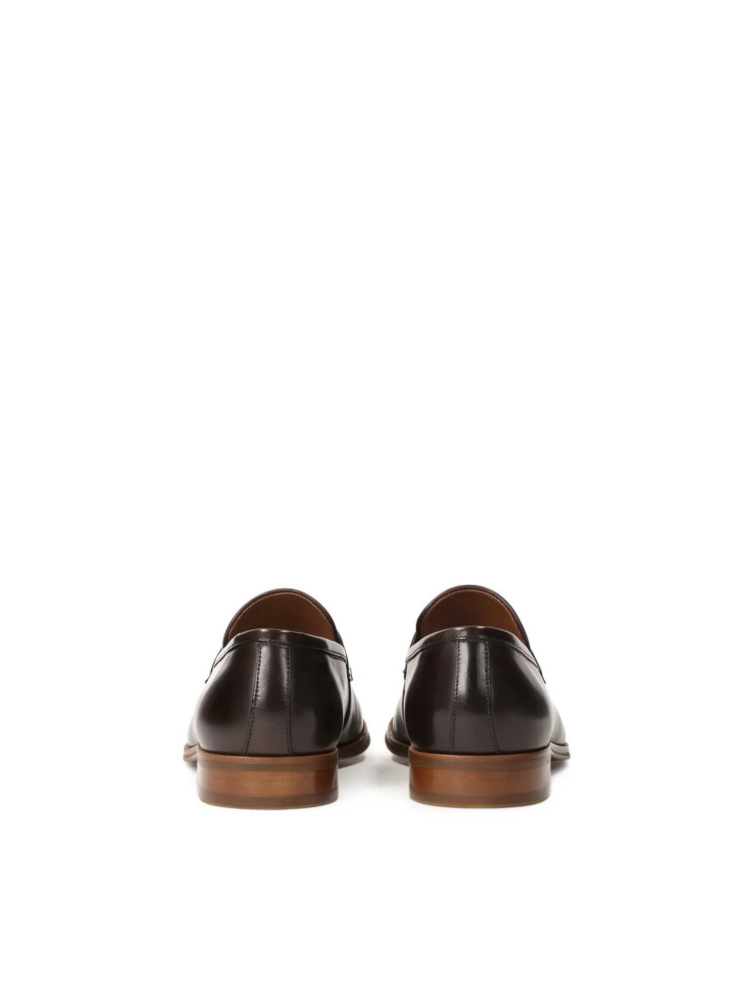 Wizytowe brązowe loafersy z cieniowaną cholewką