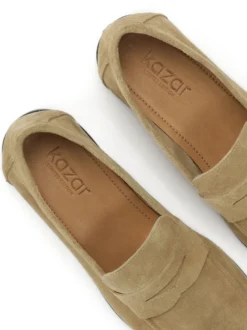 Zamszowe loafersy z kolekcji Limited Edition