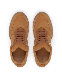 Zamszowe sneakersy z ukrytym koturnem