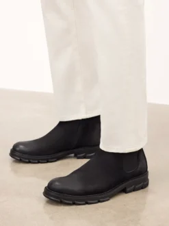 Zasuwane botki z nubuku
