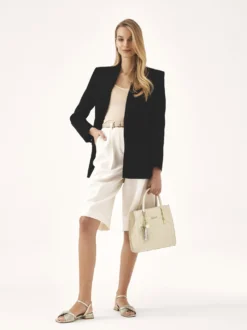 Złote sandały na płaskim obcasie